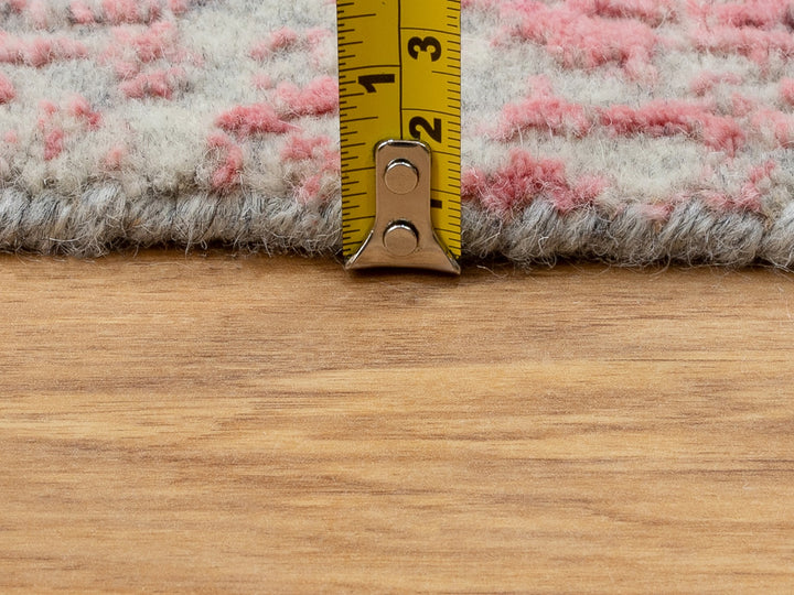 2'6" x 11'10" New Hand Loomed Pink Wool & Art Silk Runner Oriental Rug - MOA10258583