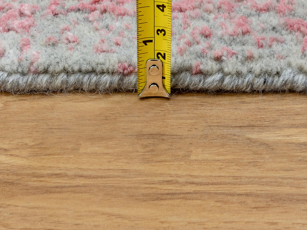 2'6" x 9'10" New Hand Loomed Pink Wool & Art Silk Runner Oriental Rug - MOA10258598