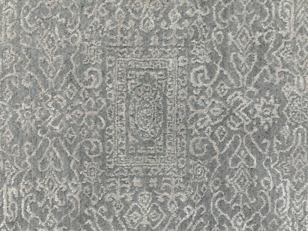 8'0" x 8'0" New Hand Loomed Grey Wool & Art Silk Round Oriental Rug - MOA10258601