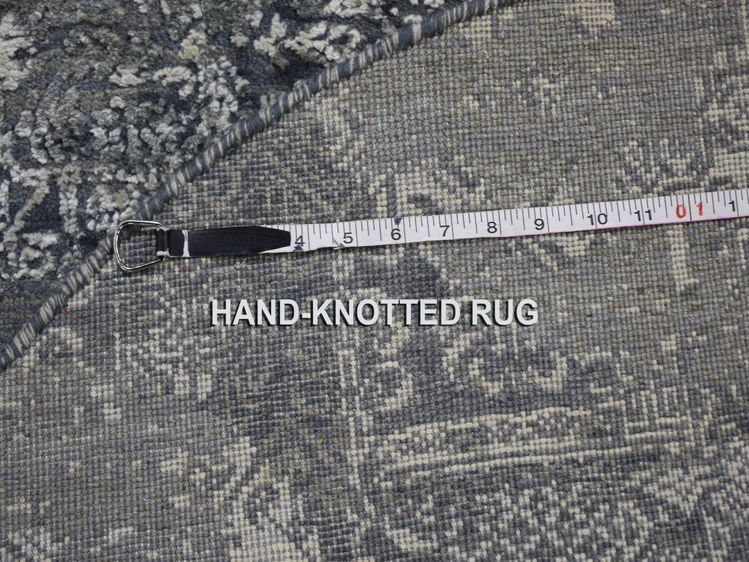 4'0" x 4'0" New Hand Knotted Grey Wool & Silk Round Oriental Rug - MOA10259025