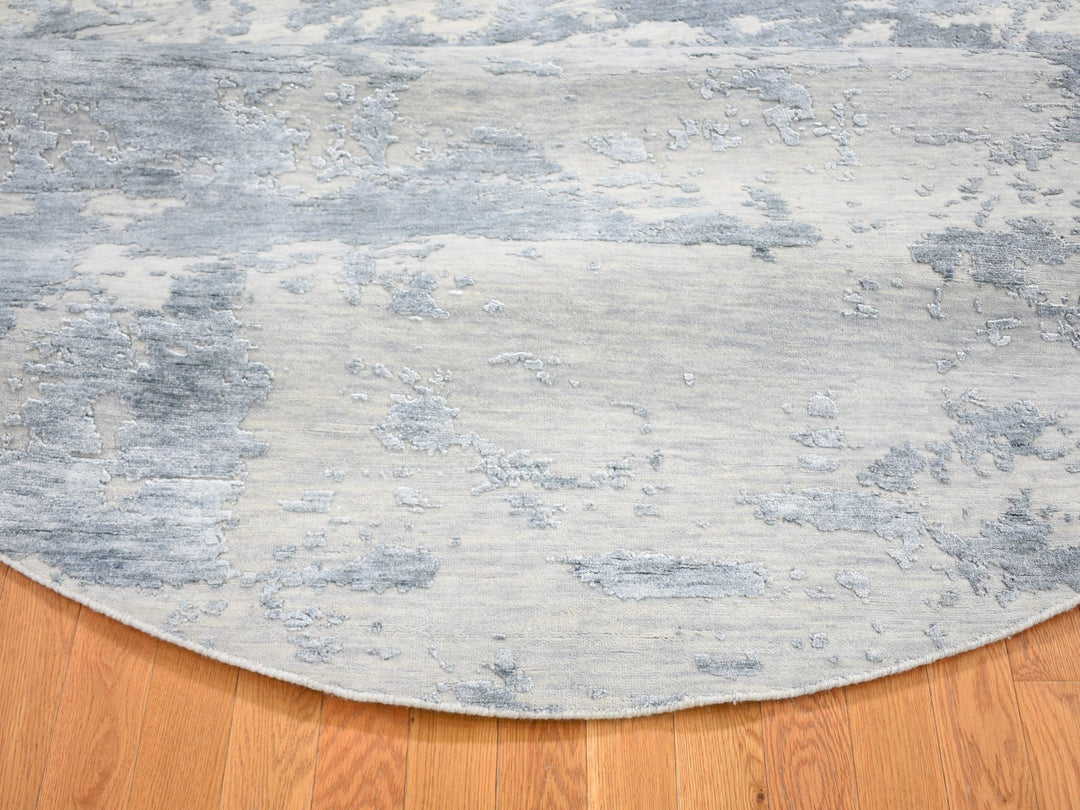 7'10" x 7'10" New Hand Knotted Grey Wool & Silk Round Oriental Rug - MOA10259053