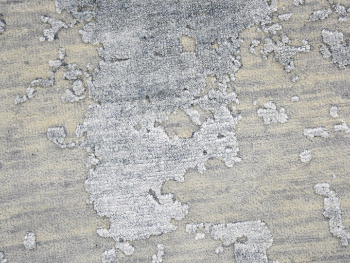 7'10" x 7'10" New Hand Knotted Grey Wool & Silk Round Oriental Rug - MOA10259053