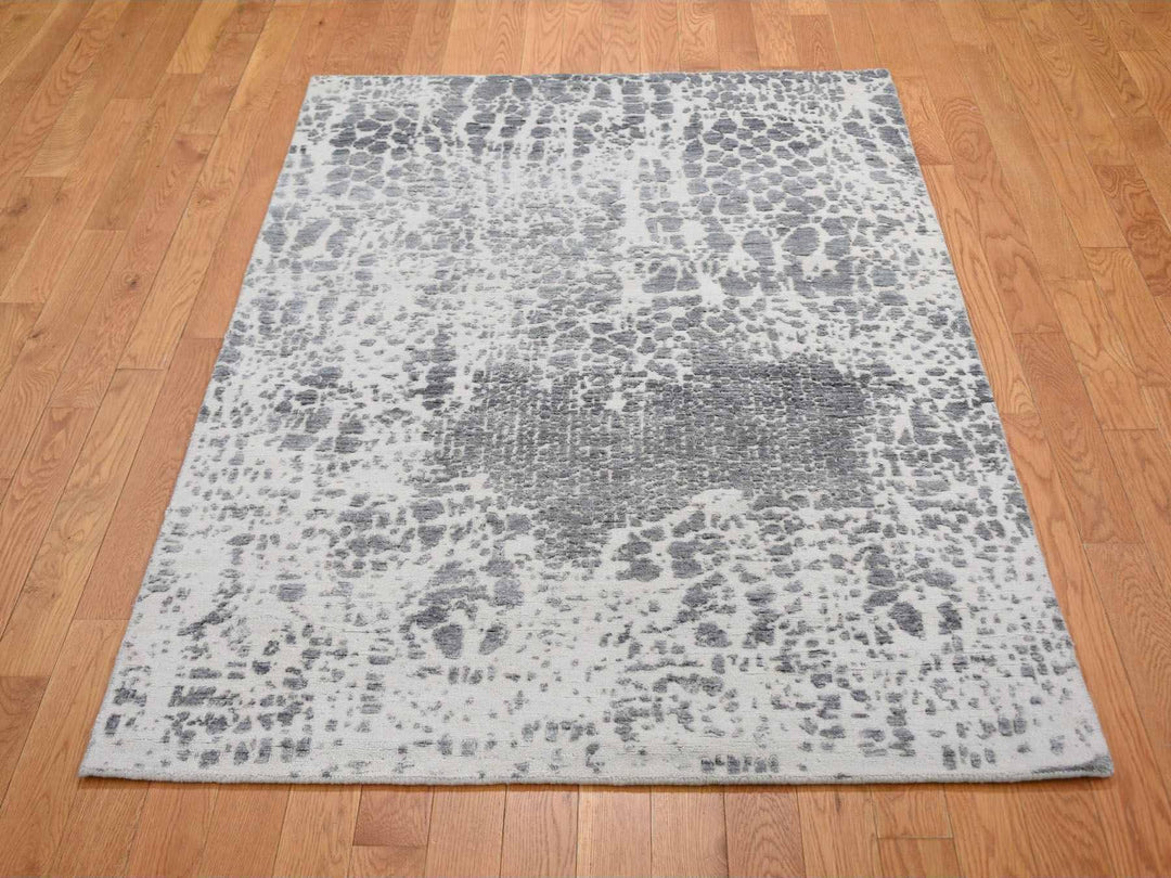 4'0" x 6'0" New Hand Knotted Grey Wool & Silk Rectangle Oriental Rug - MOA10259085