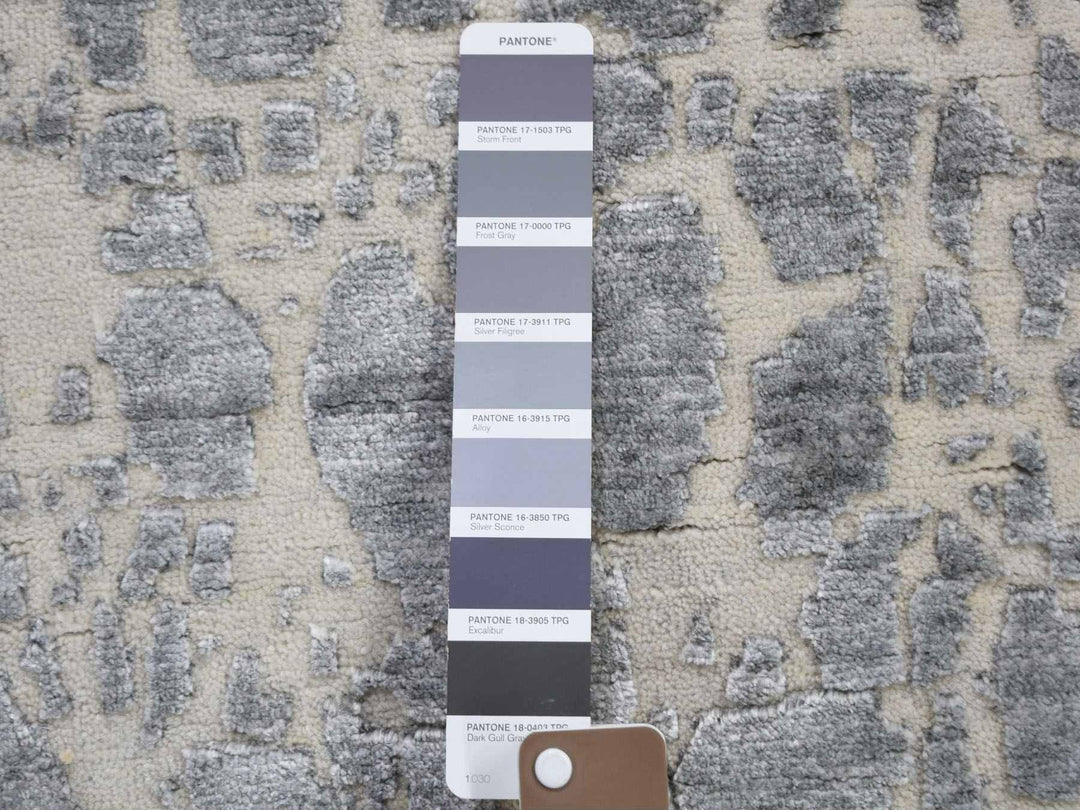 4'0" x 6'0" New Hand Knotted Grey Wool & Silk Rectangle Oriental Rug - MOA10259085