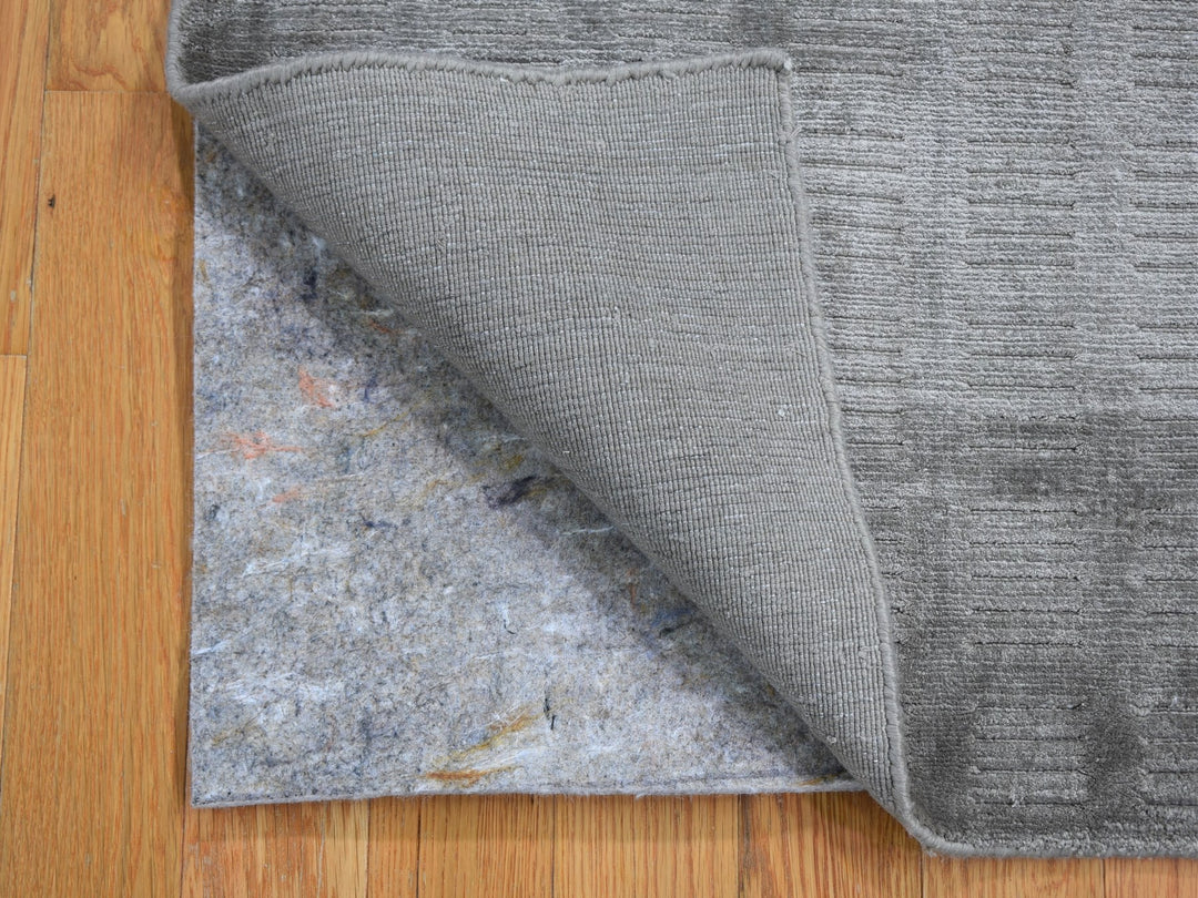 2'0" x 3'0" New Hand Loomed Grey Wool & Silk Rectangle Oriental Rug - MOA10259135