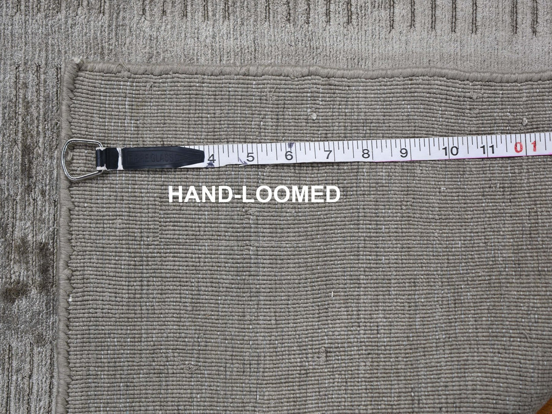 2'0" x 3'0" New Hand Loomed Grey Wool & Silk Rectangle Oriental Rug - MOA10259135