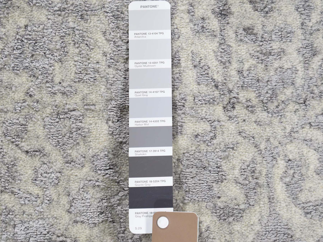 2'5" x 8'0" New Hand Loomed Grey Wool & Silk Runner Oriental Rug - MOA10259569