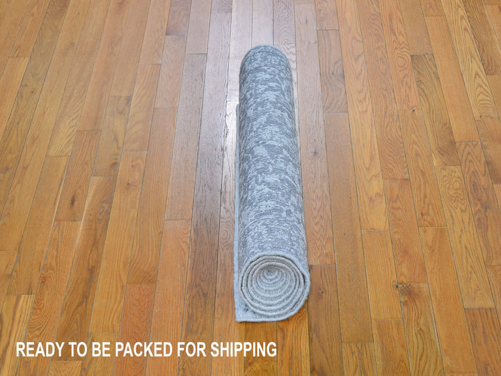 2'5" x 8'0" New Hand Loomed Grey Wool & Silk Rectangle Oriental Rug - MOA10259620