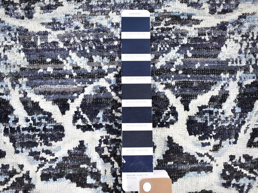 8'8" x 12'1" New Hand Knotted Black Silk Rectangle Oriental Rug - MOA10259722