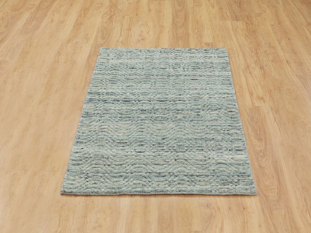 2'10" x 5'0" New Hand Loomed Green Wool Rectangle Oriental Rug - MOA10262050