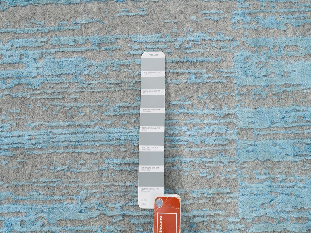 9'11" x 13'11" New Hand Loomed Blue Wool Rectangle Oriental Rug - MOA10262117