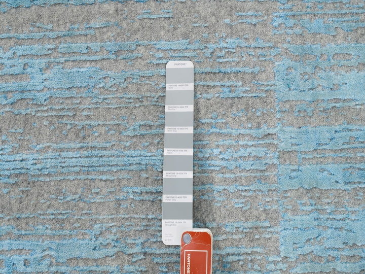 9'11" x 13'11" New Hand Loomed Blue Wool Rectangle Oriental Rug - MOA10262117