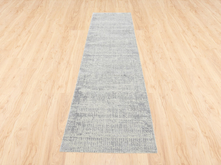 2'7" x 10'0" New Hand Loomed Grey Wool & Art Silk Runner Oriental Rug - MOA10262845