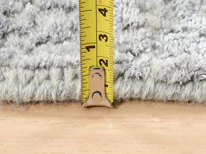 2'7" x 10'0" New Hand Loomed Grey Wool & Art Silk Runner Oriental Rug - MOA10262845