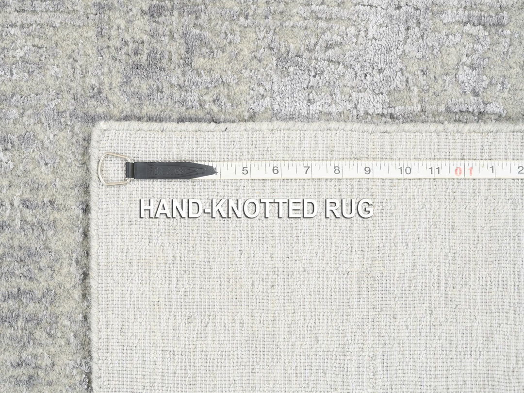 2'7" x 10'0" New Hand Loomed Grey Wool & Art Silk Runner Oriental Rug - MOA10262845