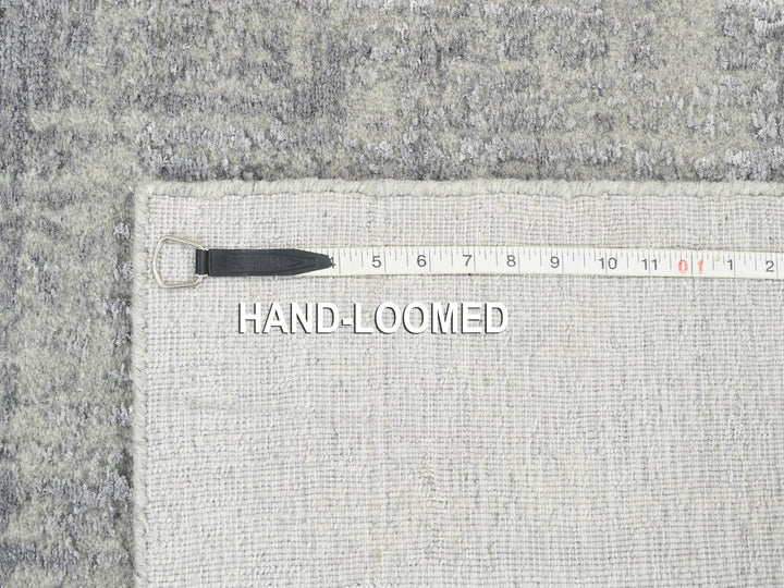 2'6" x 6'0" New Hand Loomed Grey Wool & Silk Runner Oriental Rug - MOA10262849