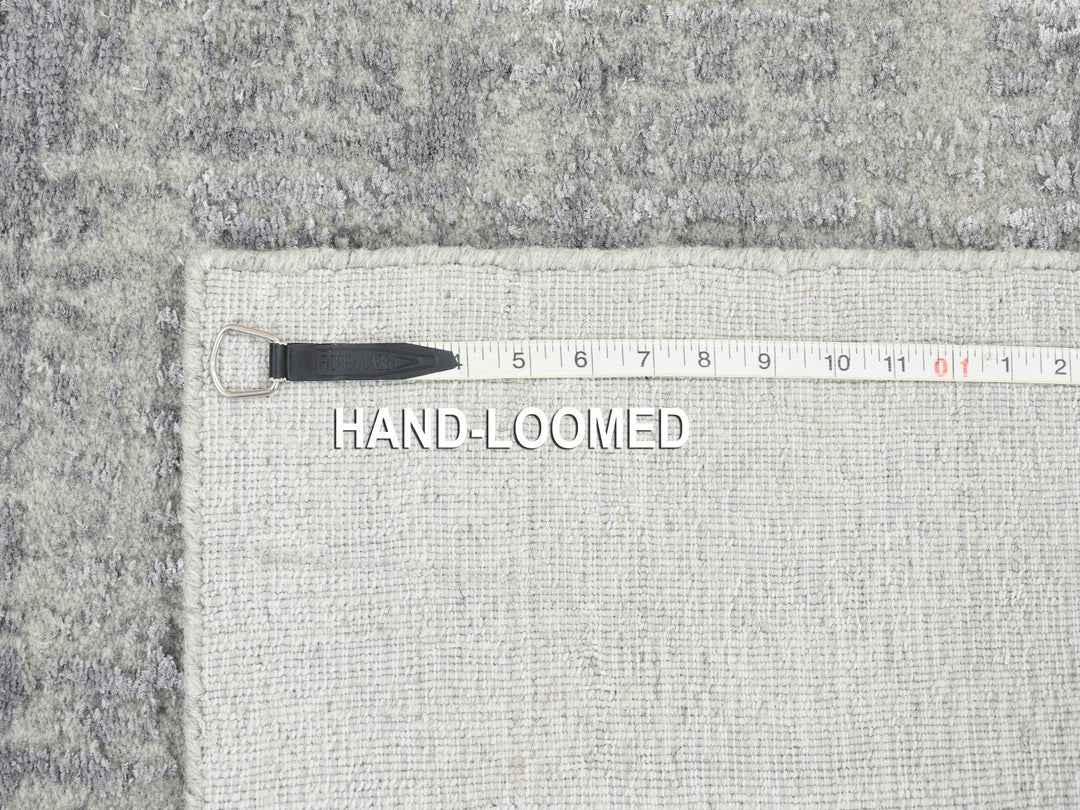 2'6" x 6'0" New Hand Loomed Grey Wool & Silk Runner Oriental Rug - MOA10262851