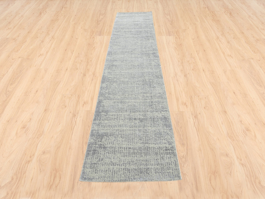 2'6" x 12'1" New Hand Loomed Grey Wool & Art Silk Runner Oriental Rug - MOA10262853