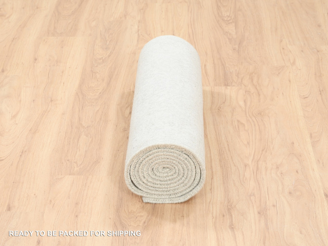 2'6" x 10'1" New Hand Loomed Beige Wool & Art Silk Runner Oriental Rug - MOA10262854