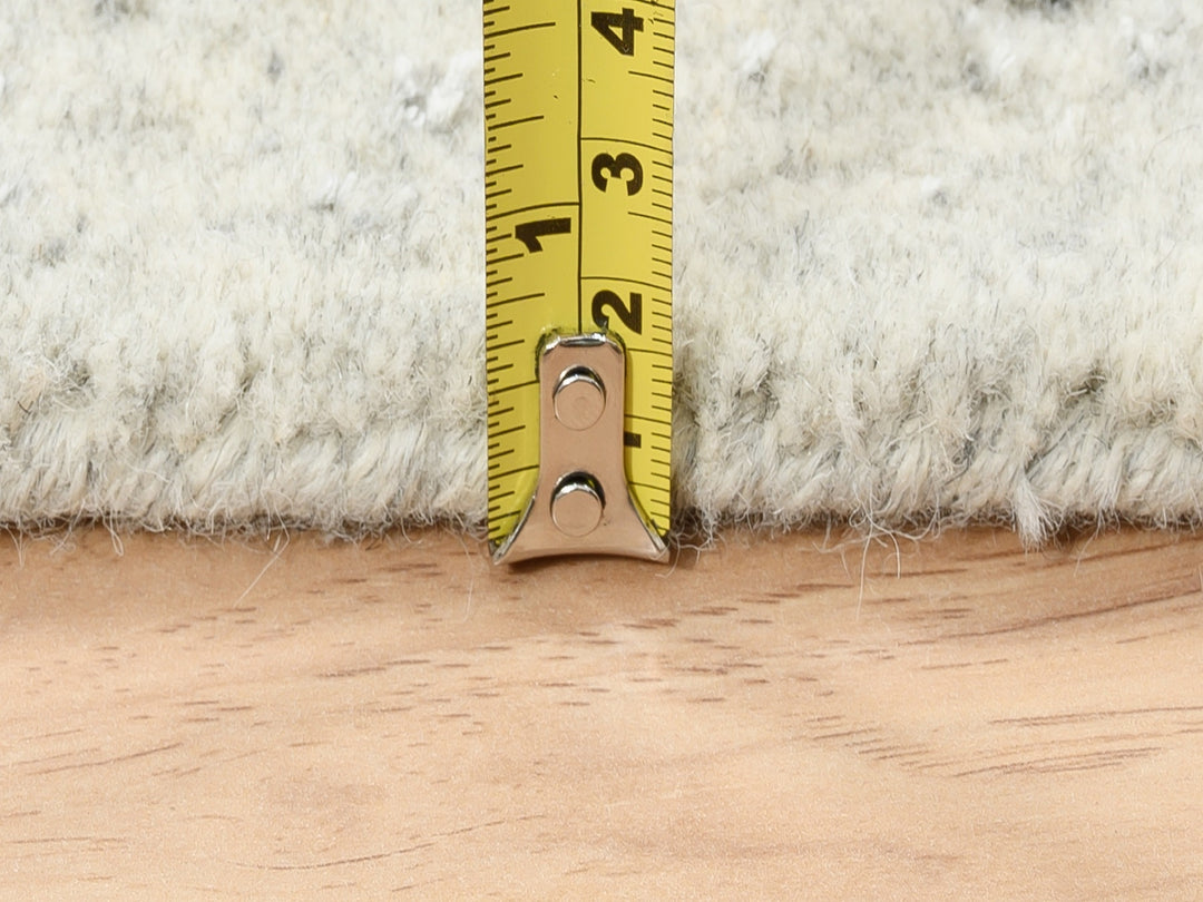 2'6" x 10'1" New Hand Loomed Beige Wool & Silk Runner Oriental Rug - MOA10262856