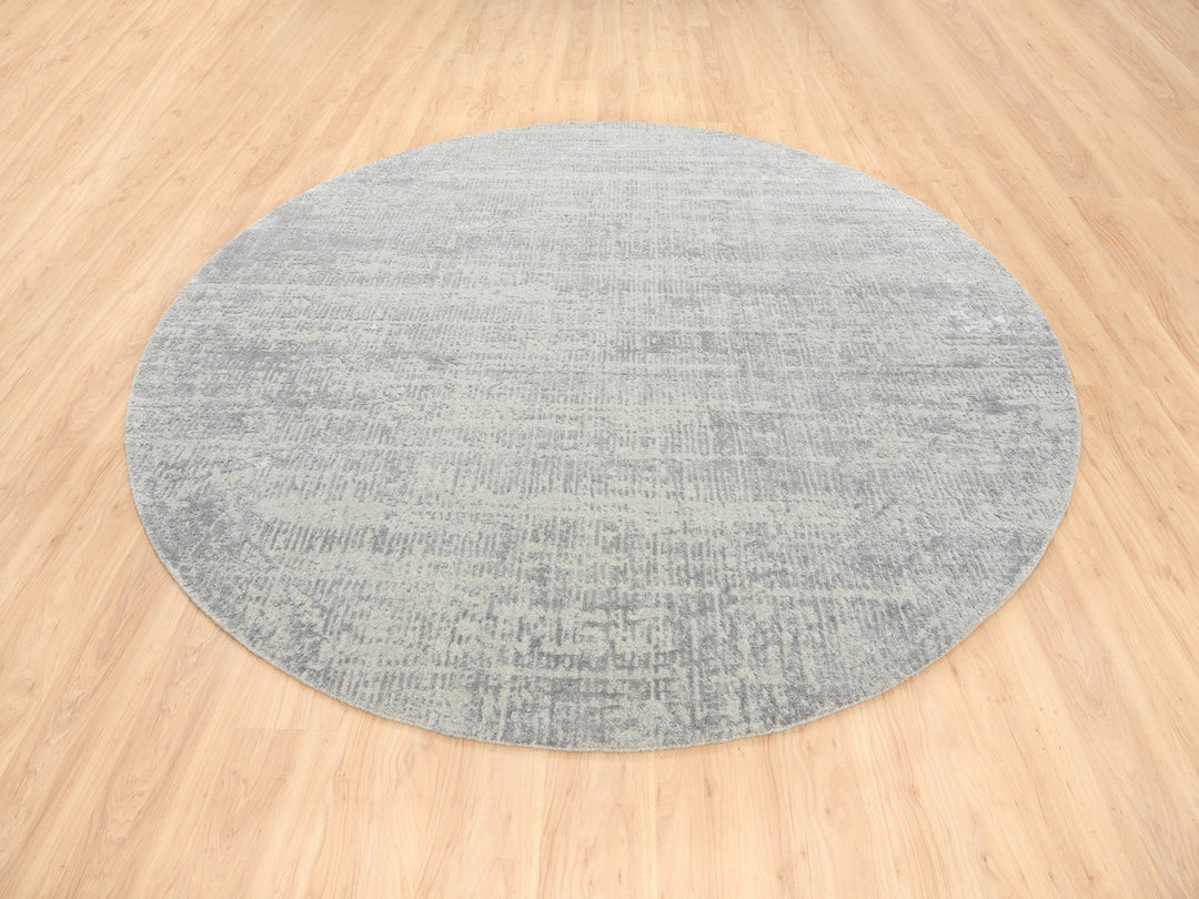 8'10" x 8'10" New Hand Loomed Grey Wool & Silk Round Oriental Rug - MOA10262864
