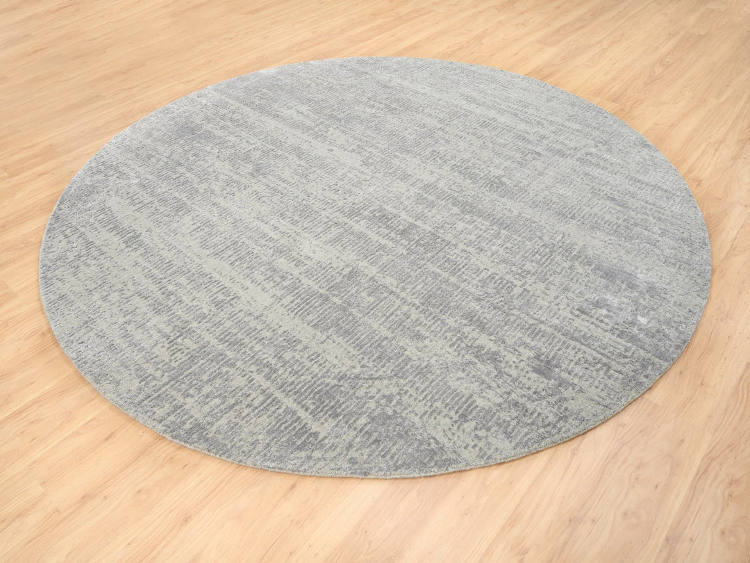 8'10" x 8'10" New Hand Loomed Grey Wool & Silk Round Oriental Rug - MOA10262864