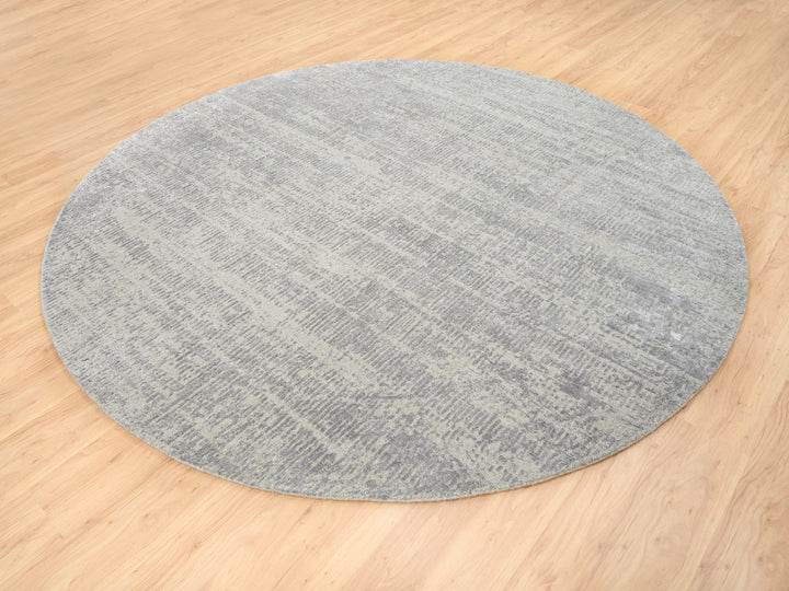 8'10" x 8'10" New Hand Loomed Grey Wool & Silk Round Oriental Rug - MOA10262864