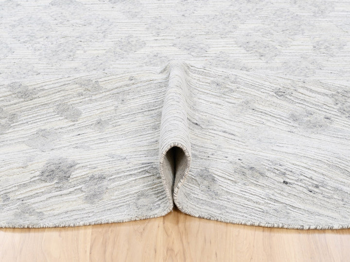 11'10" x 11'10" New Hand Knotted Ivory Wool Round Oriental Rug - MOA10262932