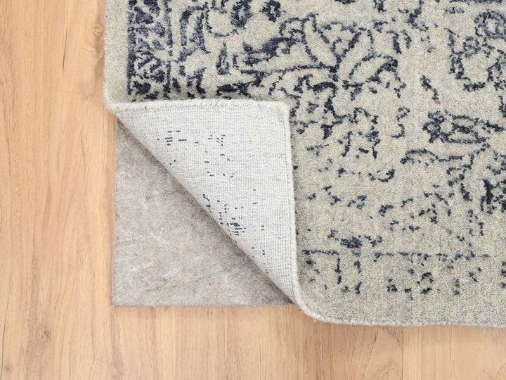 8'0" x 8'0" New Hand Loomed Grey Wool & Art Silk Square Oriental Rug - MOA10263257