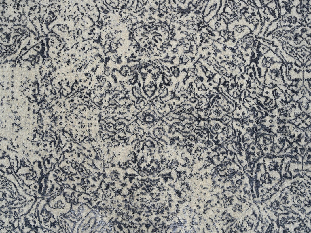 8'0" x 8'0" New Hand Loomed Grey Wool & Art Silk Square Oriental Rug - MOA10263257