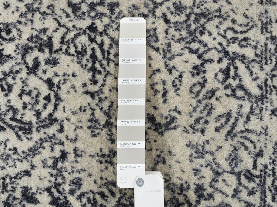 2'7" x 12'2" New Hand Loomed Grey Wool & Art Silk Runner Oriental Rug - MOA10263277