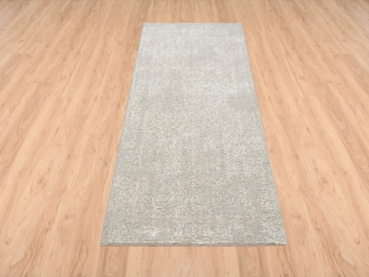 2'5" x 6'0" New Hand Loomed Beige Wool & Art Silk Runner Oriental Rug - MOA10263283