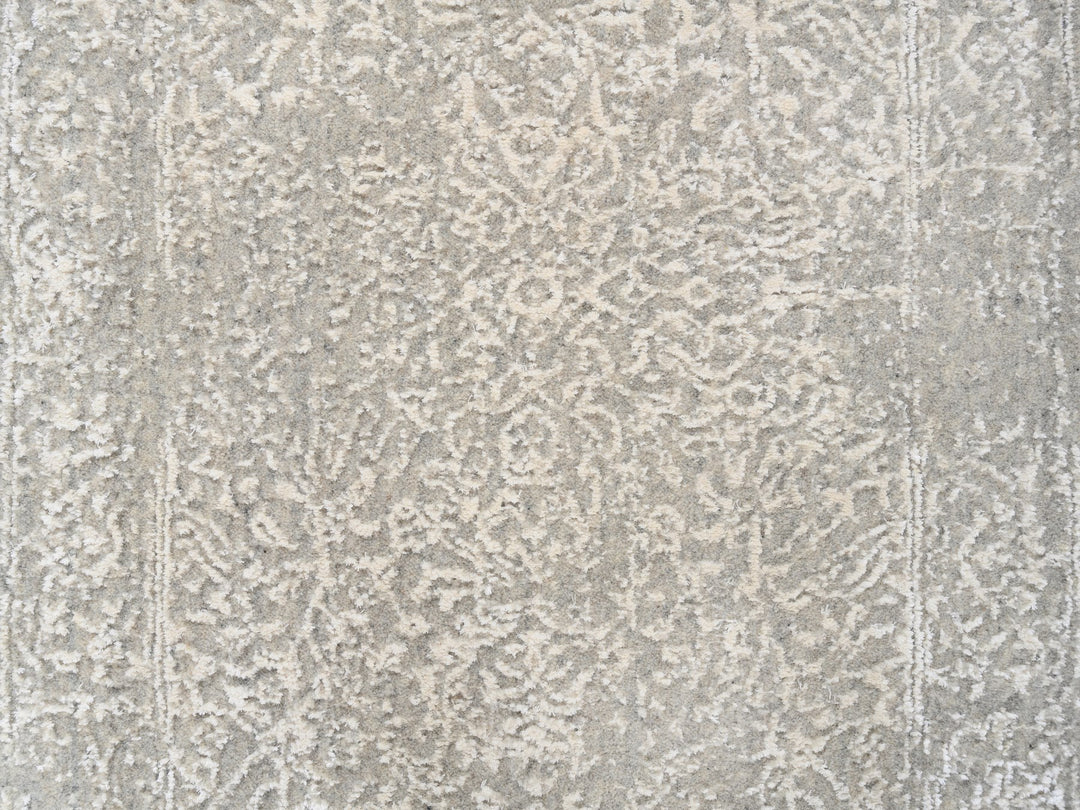 2'5" x 6'0" New Hand Loomed Beige Wool & Art Silk Runner Oriental Rug - MOA10263283