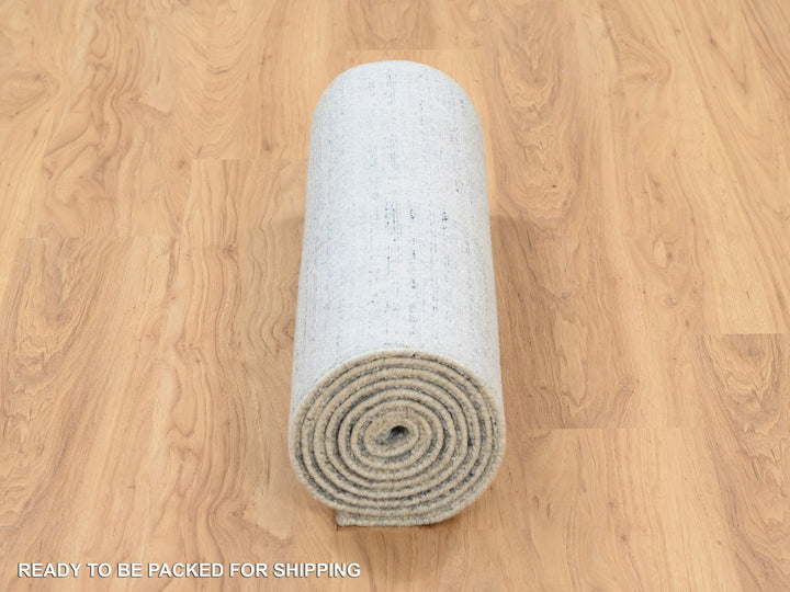 2'6" x 10'0" New Hand Loomed Grey Wool & Silk Runner Oriental Rug - MOA10263756