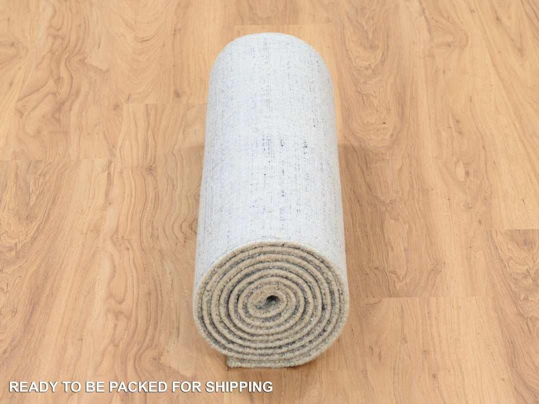 2'6" x 10'0" New Hand Loomed Grey Wool & Silk Runner Oriental Rug - MOA10263757