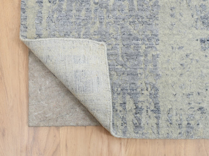 9'10" x 14'0" New Hand Loomed Grey Wool & Silk Rectangle Oriental Rug - MOA10263794