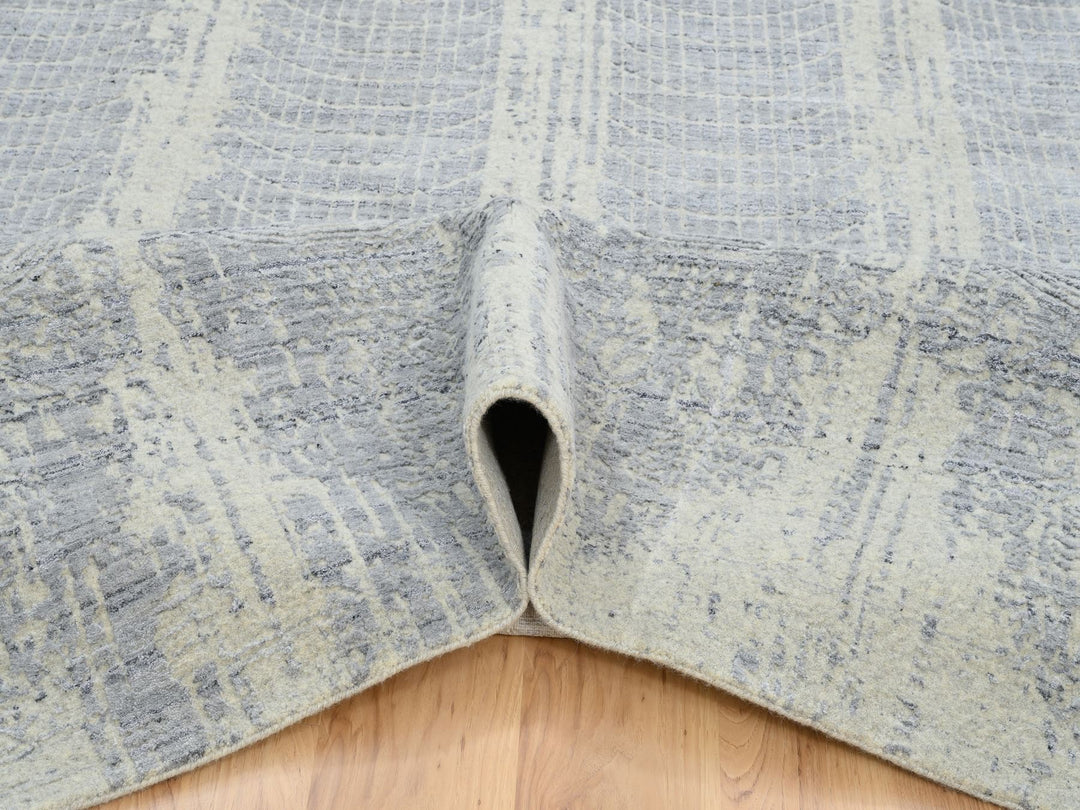 9'10" x 14'0" New Hand Loomed Grey Wool & Silk Rectangle Oriental Rug - MOA10263794