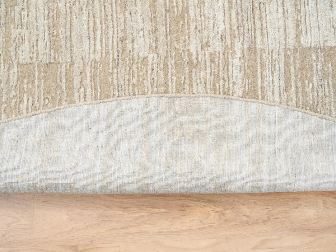 10'0" x 10'0" New Hand Loomed Beige Wool Round Oriental Rug - MOA10264308