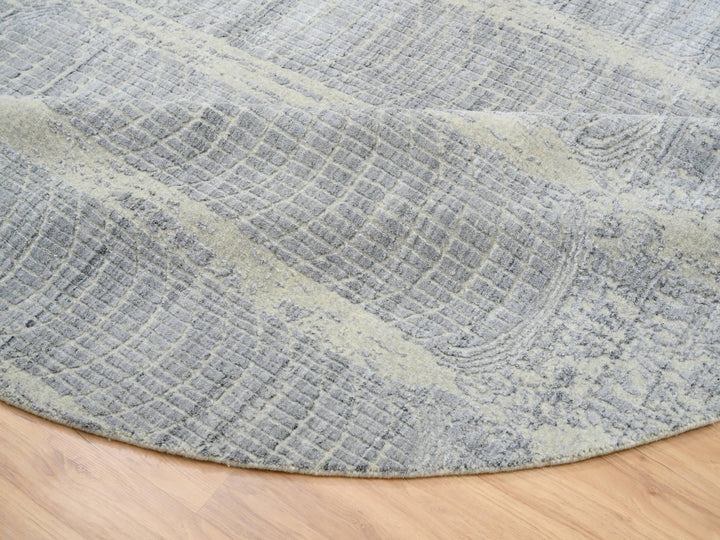 9'0" x 9'0" New Hand Loomed Grey Wool & Silk Round Oriental Rug - MOA10264309