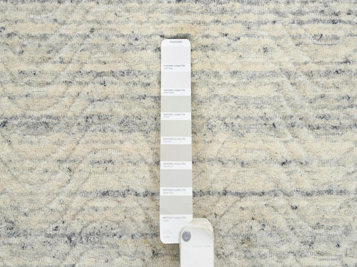 5'10" x 9'0" New Hand Loomed Beige Wool Rectangle Oriental Rug - MOA10264606