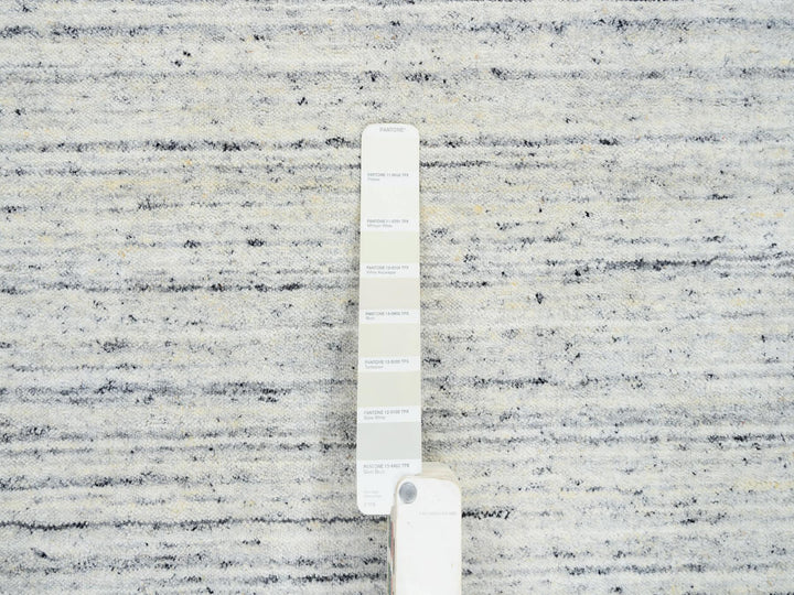 7'10" x 7'10" New Hand Loomed Ivory Wool Round Oriental Rug - MOA10264772