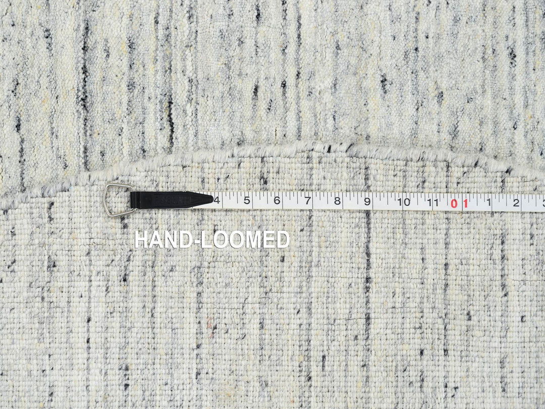 6'0" x 6'0" New Hand Loomed Ivory Wool Round Oriental Rug - MOA10264778