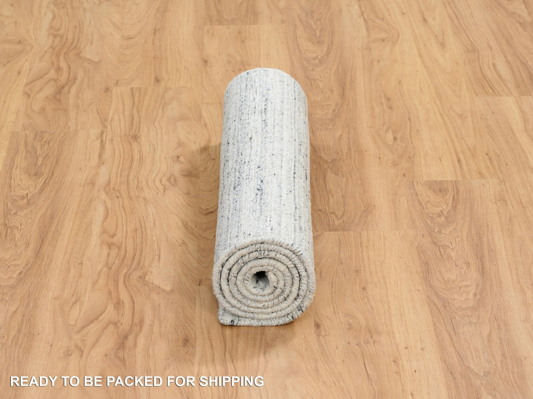 2'6" x 6'0" New Hand Loomed Ivory Wool Runner Oriental Rug - MOA10264786