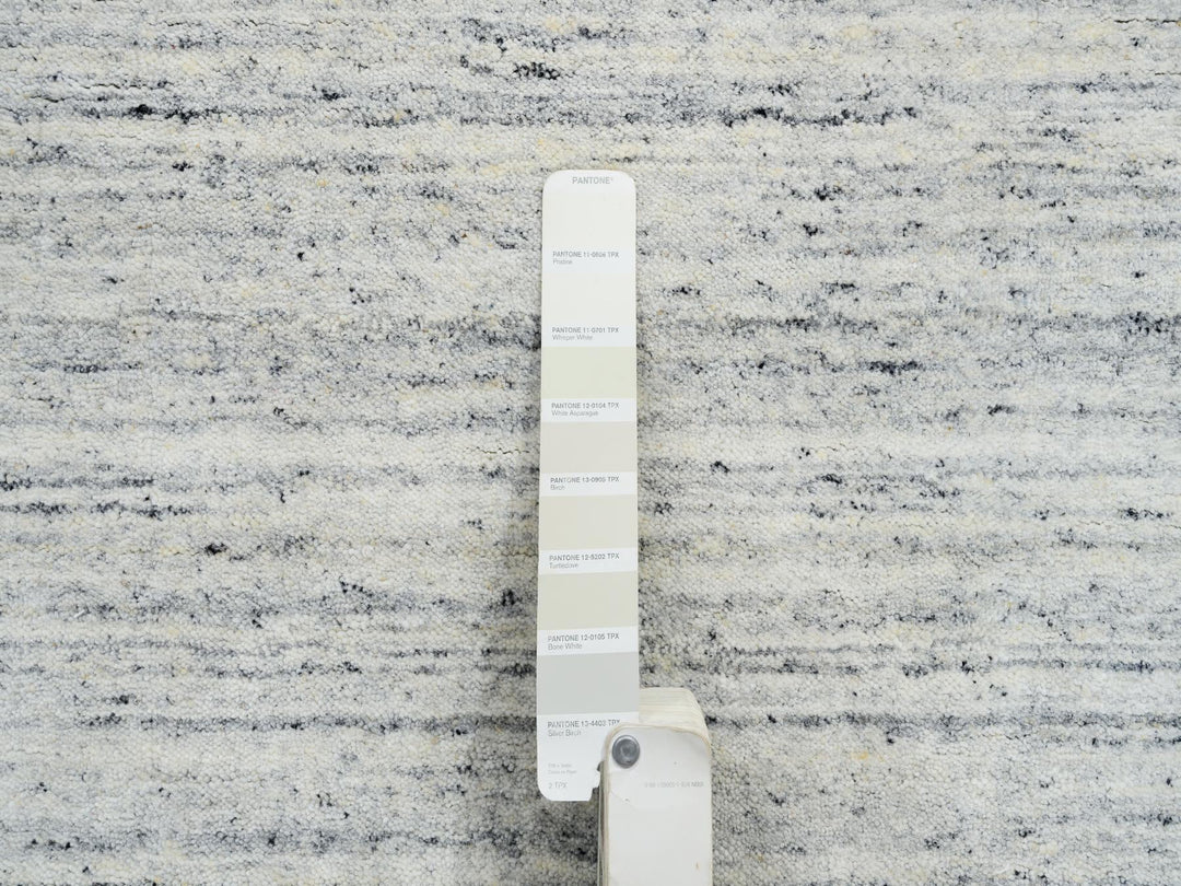 2'6" x 6'0" New Hand Loomed Ivory Wool Runner Oriental Rug - MOA10264787