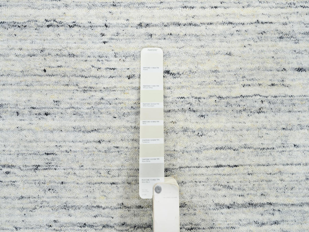 10'0" x 10'0" New Hand Loomed Ivory Wool Round Oriental Rug - MOA10264795