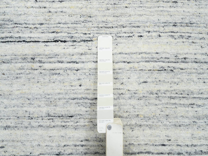 11'10" x 11'10" New Hand Loomed Ivory Wool Round Oriental Rug - MOA10264796