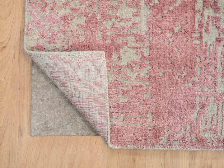 11'10" x 17'10" New Hand Loomed Pink Wool & Art Silk Rectangle Oriental Rug - MOA10264836