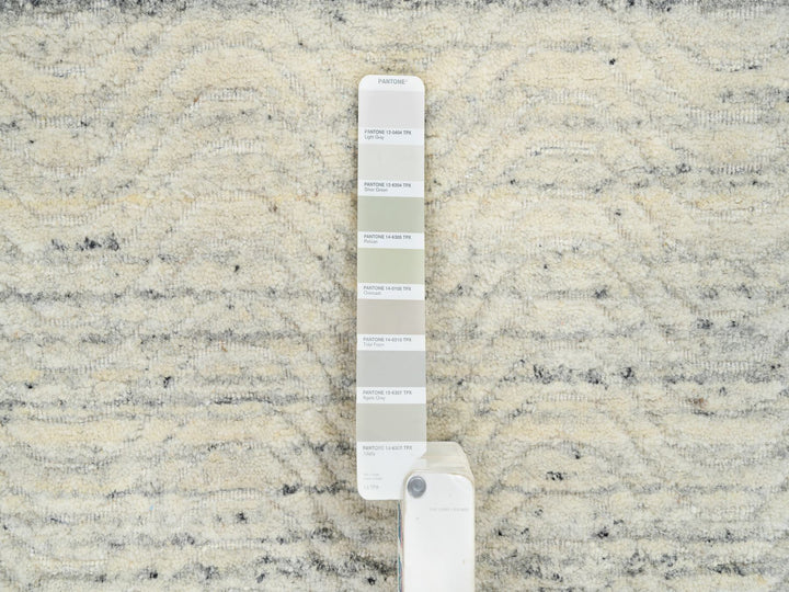 6'0" x 6'0" New Hand Loomed Beige Wool Round Oriental Rug - MOA10264838