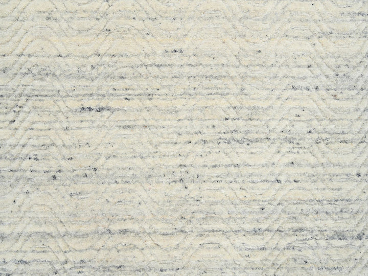 6'0" x 6'0" New Hand Loomed Beige Wool Round Oriental Rug - MOA10264838