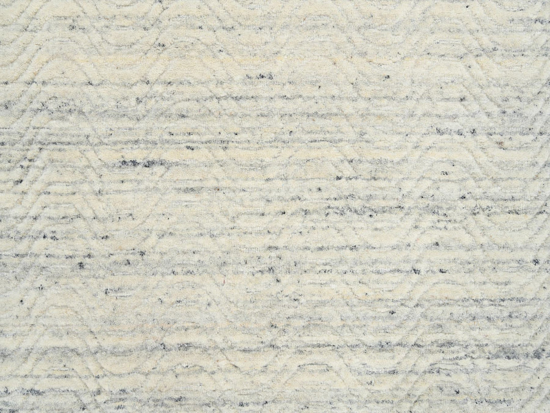 6'0" x 6'0" New Hand Loomed Beige Wool Round Oriental Rug - MOA10264838